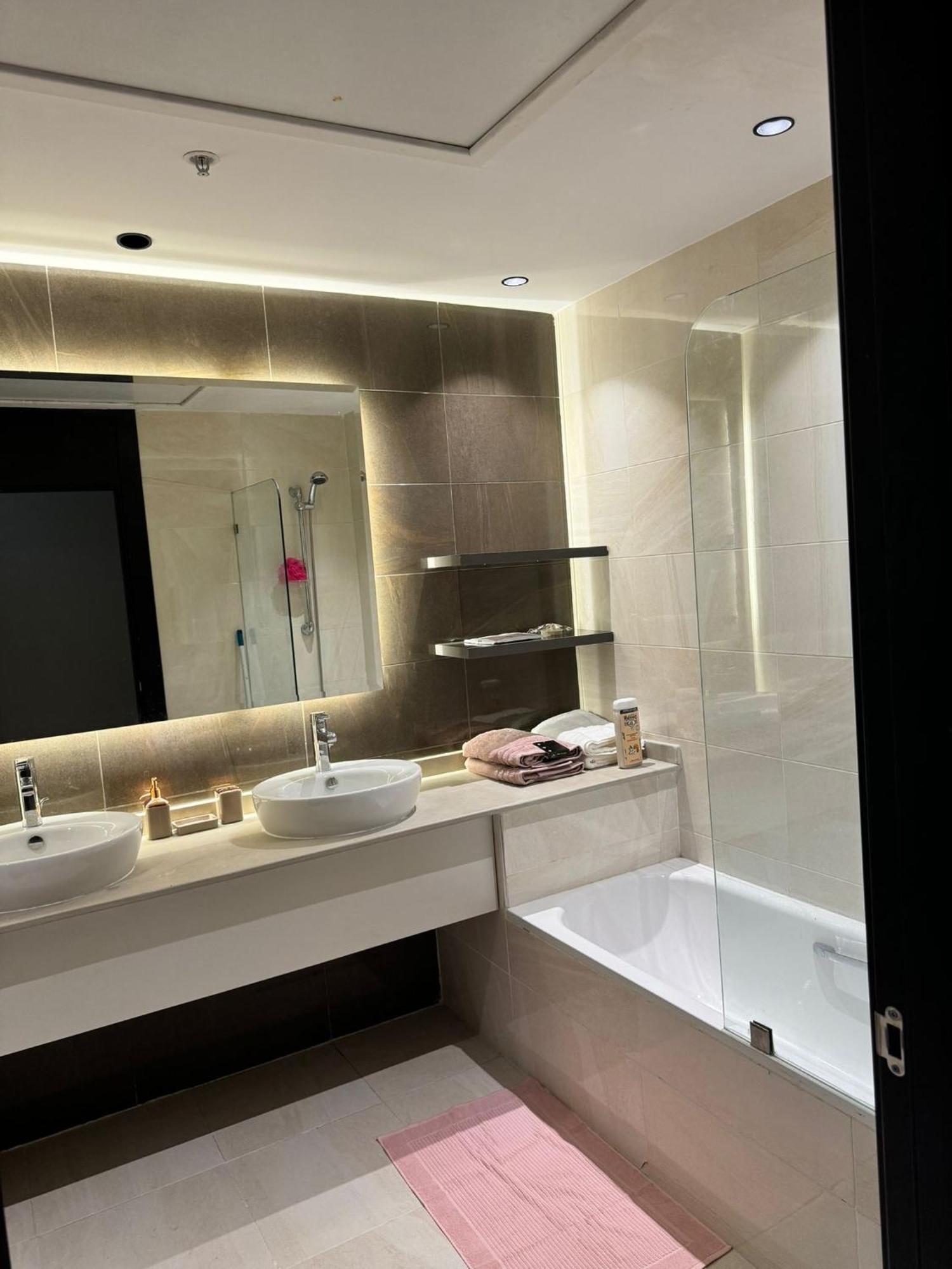 Hilton Tanger Penthouse 14 Appartement Buitenkant foto