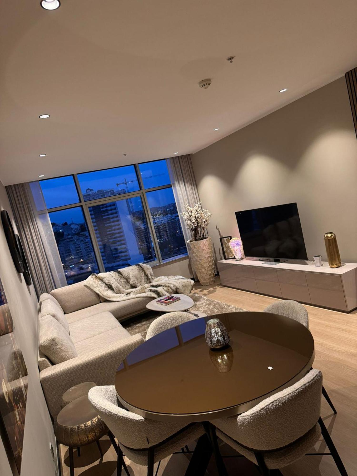 Hilton Tanger Penthouse 14 Appartement Buitenkant foto