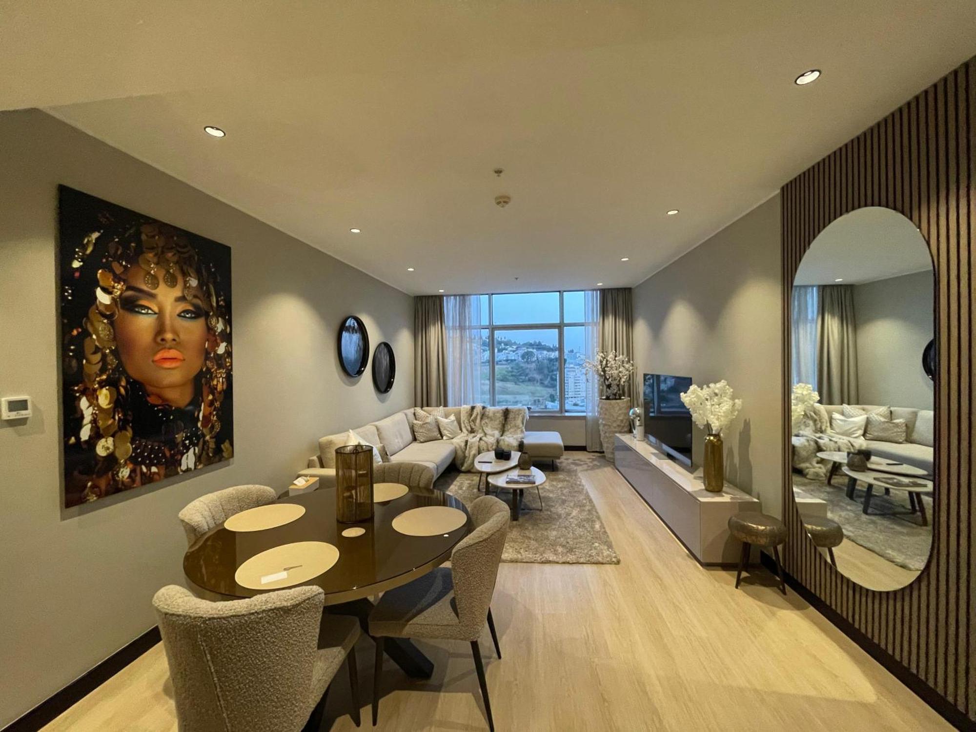 Hilton Tanger Penthouse 14 Appartement Buitenkant foto